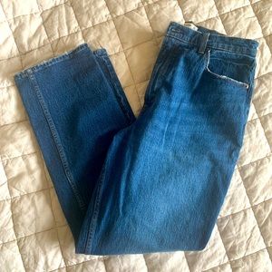 Abercrombie curve love 90’s high rise straight jean